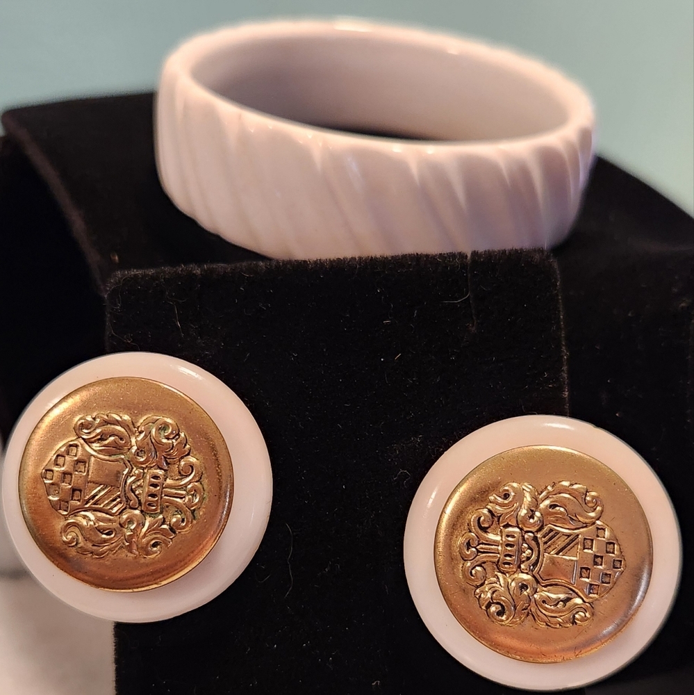 Vintage 90's Clip on Earrings and bangle.